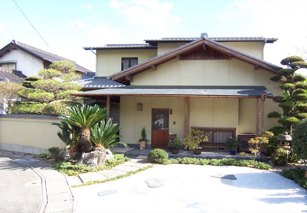数寄屋造りの純和風住宅のリフォーム