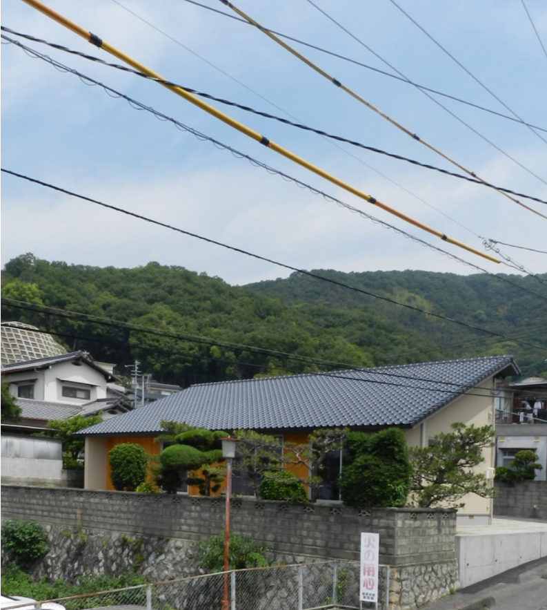 岩国産の木材を使用した民家風の平屋