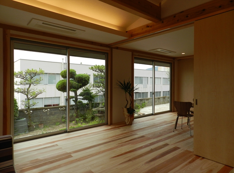 ≪岩国市≫岩国産の木材を使用した民家風の平屋