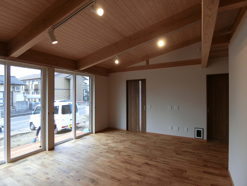 ≪岩国市≫登り梁の美しい平屋
