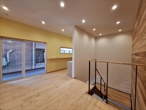 ≪岩国市≫社員の輪と会社の発展を促すエコオフィス　