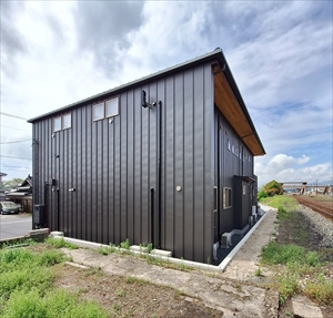 ≪岩国市≫社員の輪と会社の発展を促すエコオフィス　