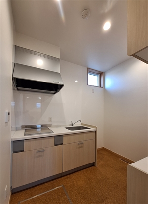 ≪岩国市≫社員の輪と会社の発展を促すエコオフィス　